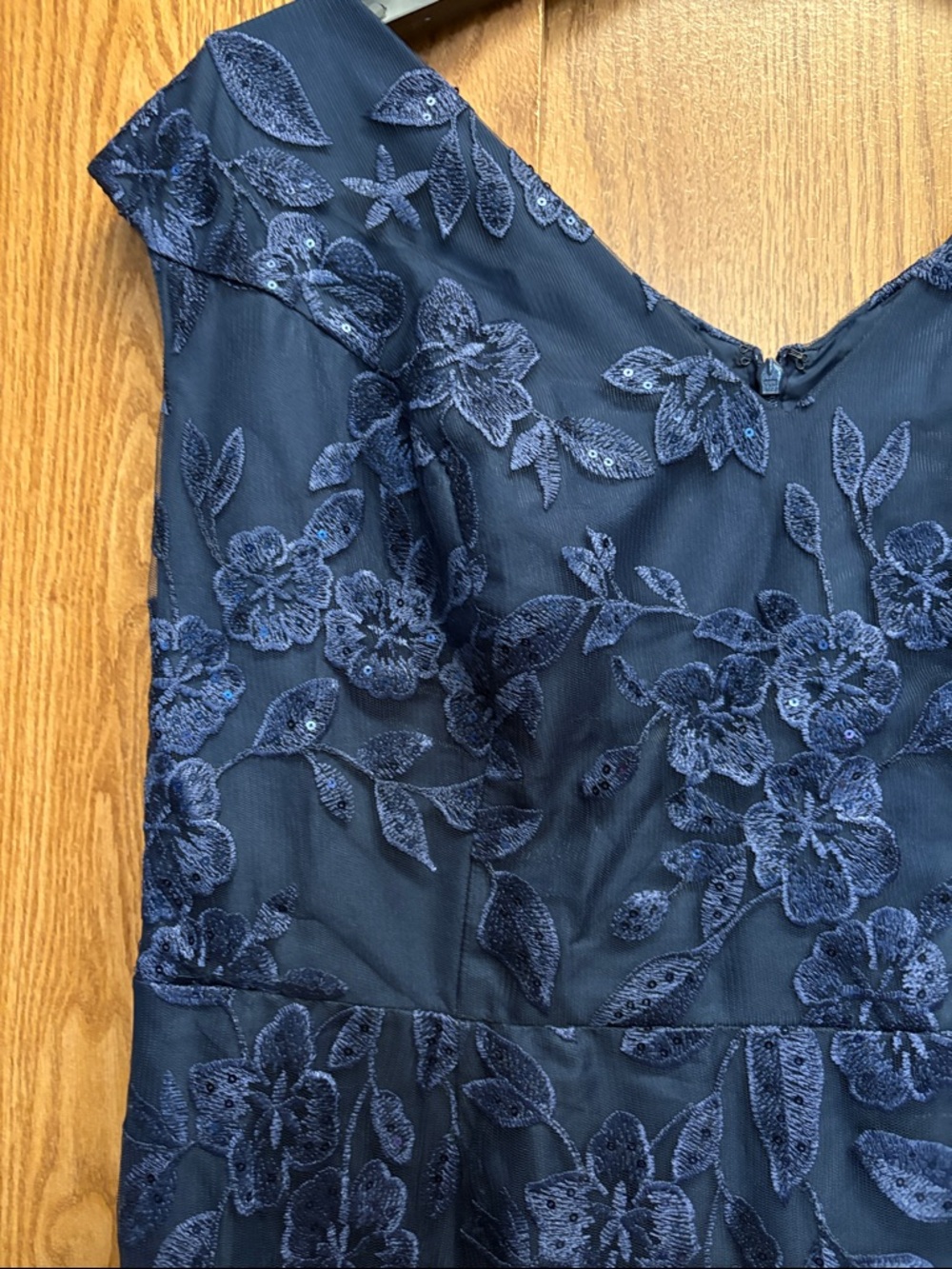 Oleg Cassini Navy Floral Lace Sequence V-Neck Dress - Picture 2 of 5